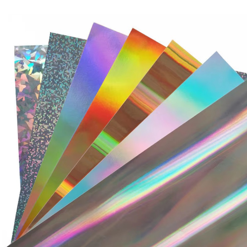 Stok Kartu Holografik Padat